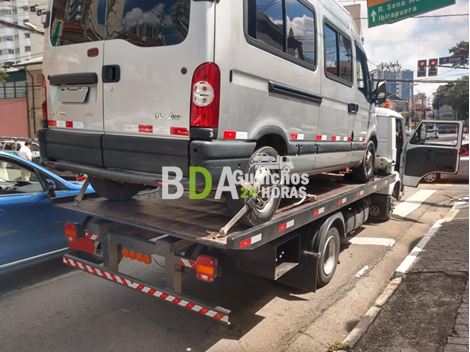 Guincho de Utilitário na Estação Campo Limpo