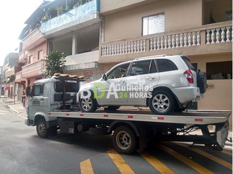 Guincho Plataforma 24 Horas na Estação Campo Limpo