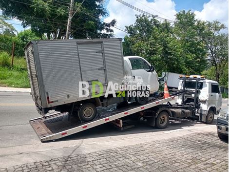 Reboque de Caminhão na Estação Campo Limpo