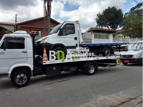 Transporte de Empilhadeira na Estação Morumbi