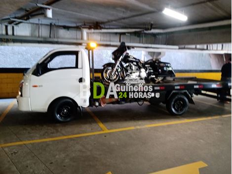 Reboque de Moto na Ponte da João Dias