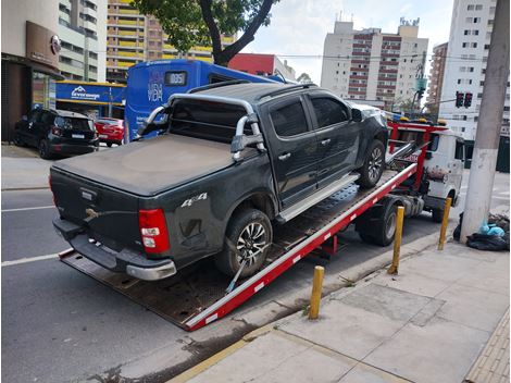 Guincho no posto de gasolina 