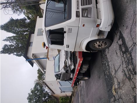 Guincho de Carro na Avenida Barão do Rio Branco 